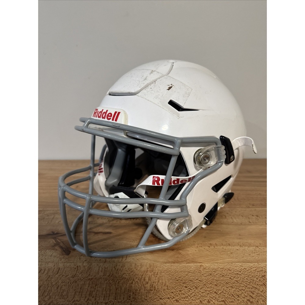 Riddell Speed Flex Football Helmet White Youth Size Medium 2019 - 10 Year Life